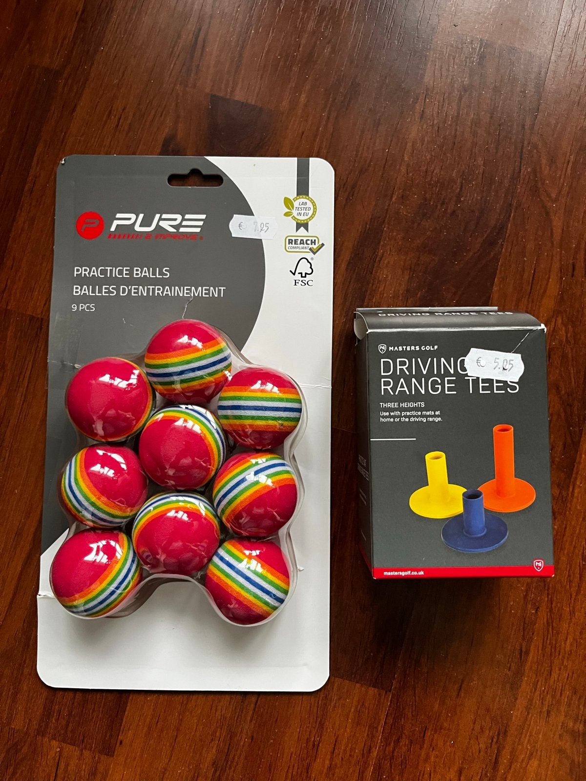 Golf oefenballen en driving range tees - Nieuw, Ophalen of Verzenden, Nieuw, Bal(len), Overige merken