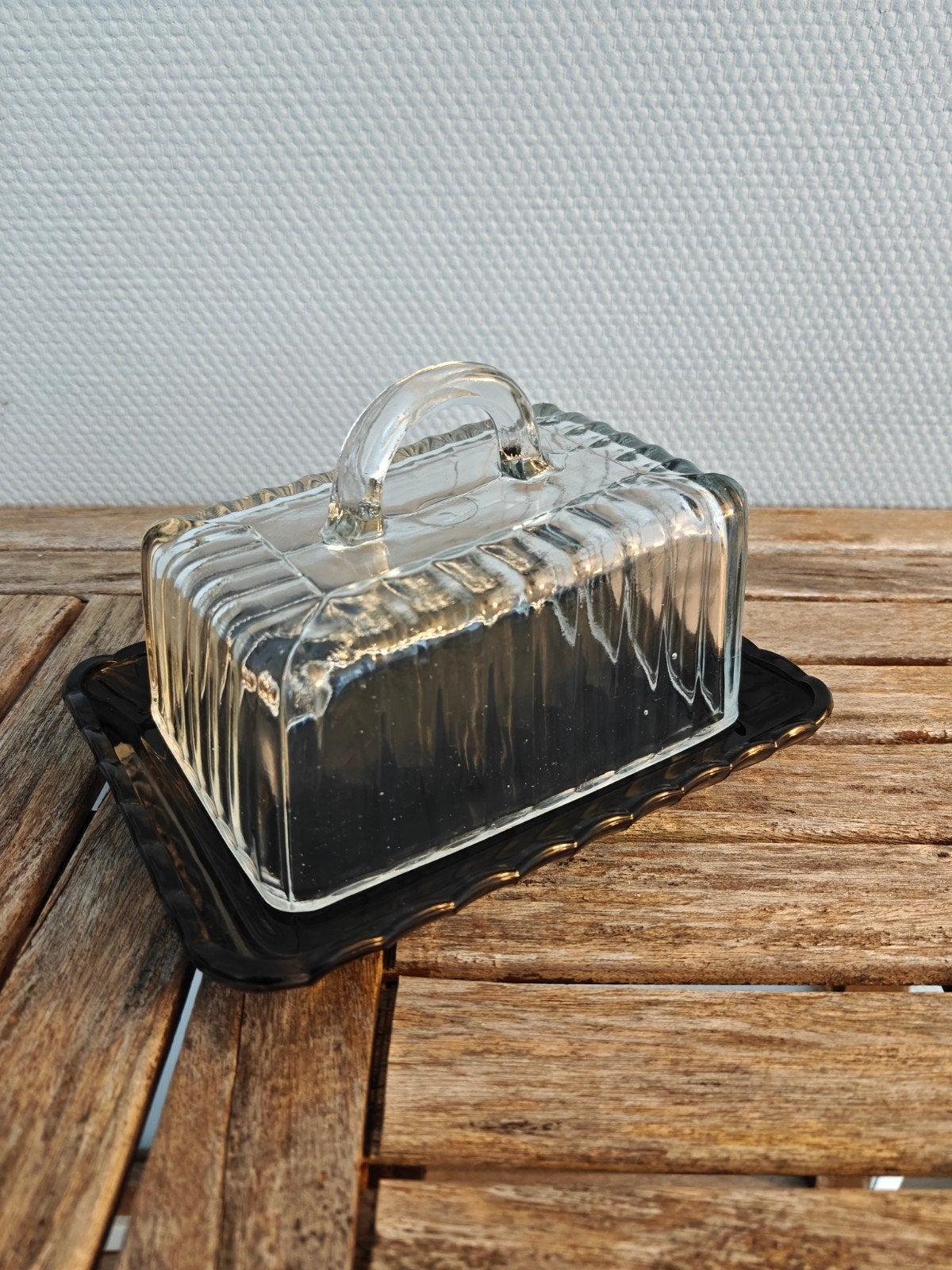 Vintage Glazen Boterkoepel met Zwarte Schaal, Antiek en Kunst, Ophalen of Verzenden