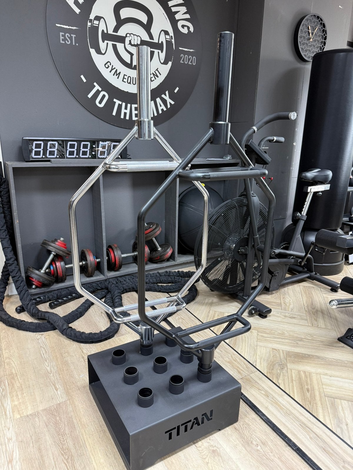 Nieuwe hex bar zwart of chroom inclusief collars of knijpers, Nieuw, Ophalen of Verzenden, ., Info@fitnesstradingtothemax.nl