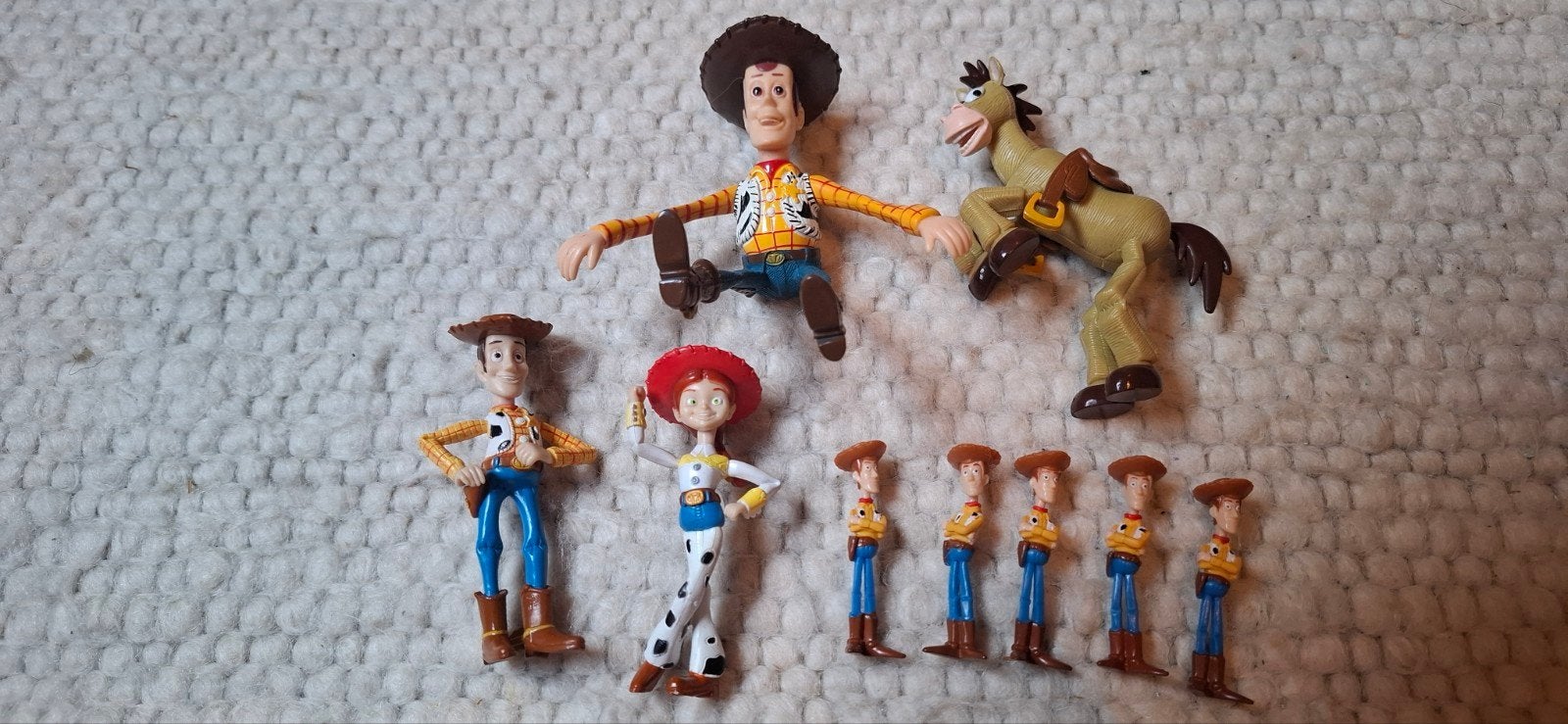 9 WOODY Speel Figuren uit TOY STORY, Ophalen of Verzenden, Zo goed als nieuw