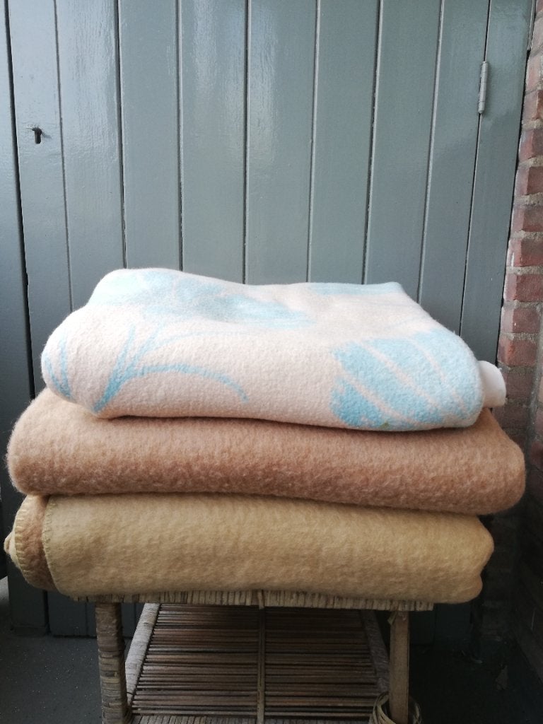 Wool dekens plaids, 220 cm, Ophalen of Verzenden, Zo goed als nieuw, 180 cm