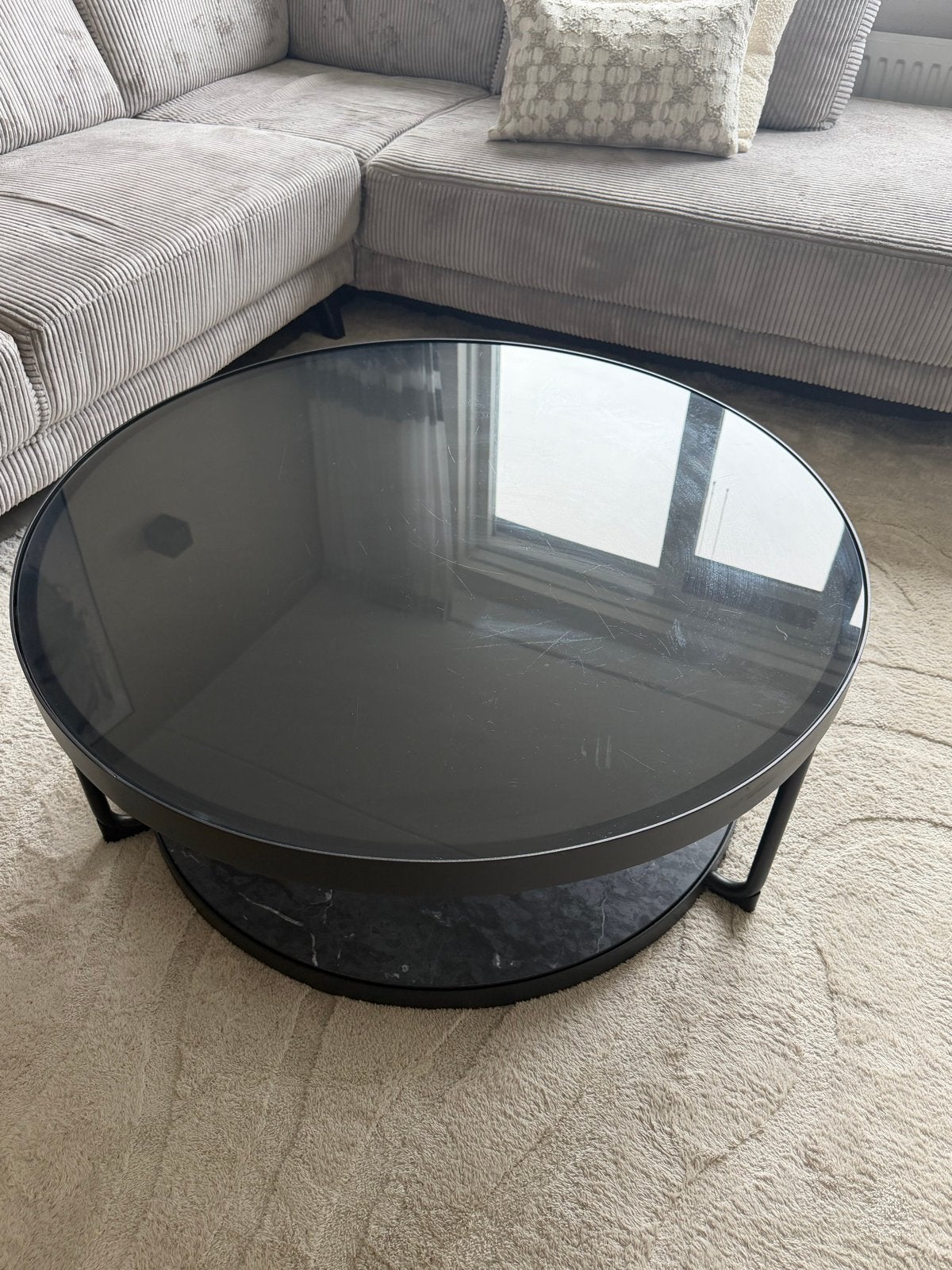 IKEA Salontafel met Glazen Blad en Marmerlook Onderblad, Huis en Inrichting, Tafels | Salontafels, Ophalen, Gebruikt, Rond, 50 tot 100 cm