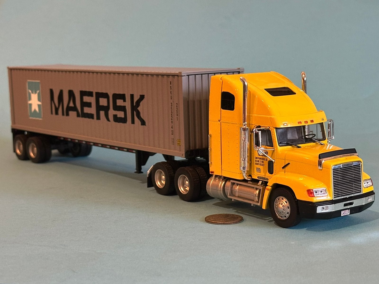 Freightliner FLD112&containertrailer Maersk!Nieuw&doos!KIJK!, Hobby en Vrije tijd, Modelauto's | 1:50, Ophalen of Verzenden, Nieuw