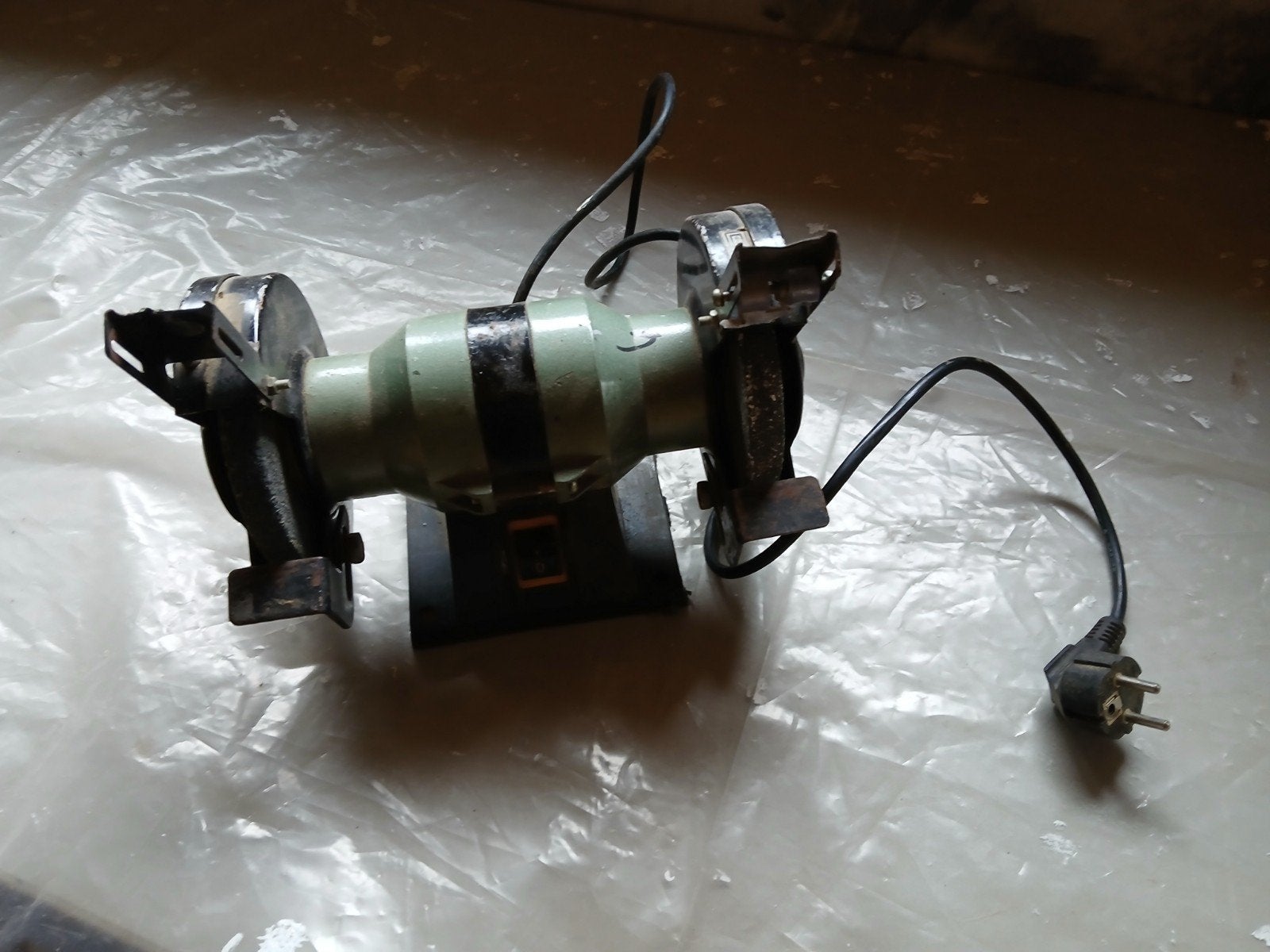 slijpmachine, Ophalen, Minder dan 700 watt, Werkbankslijpmachine