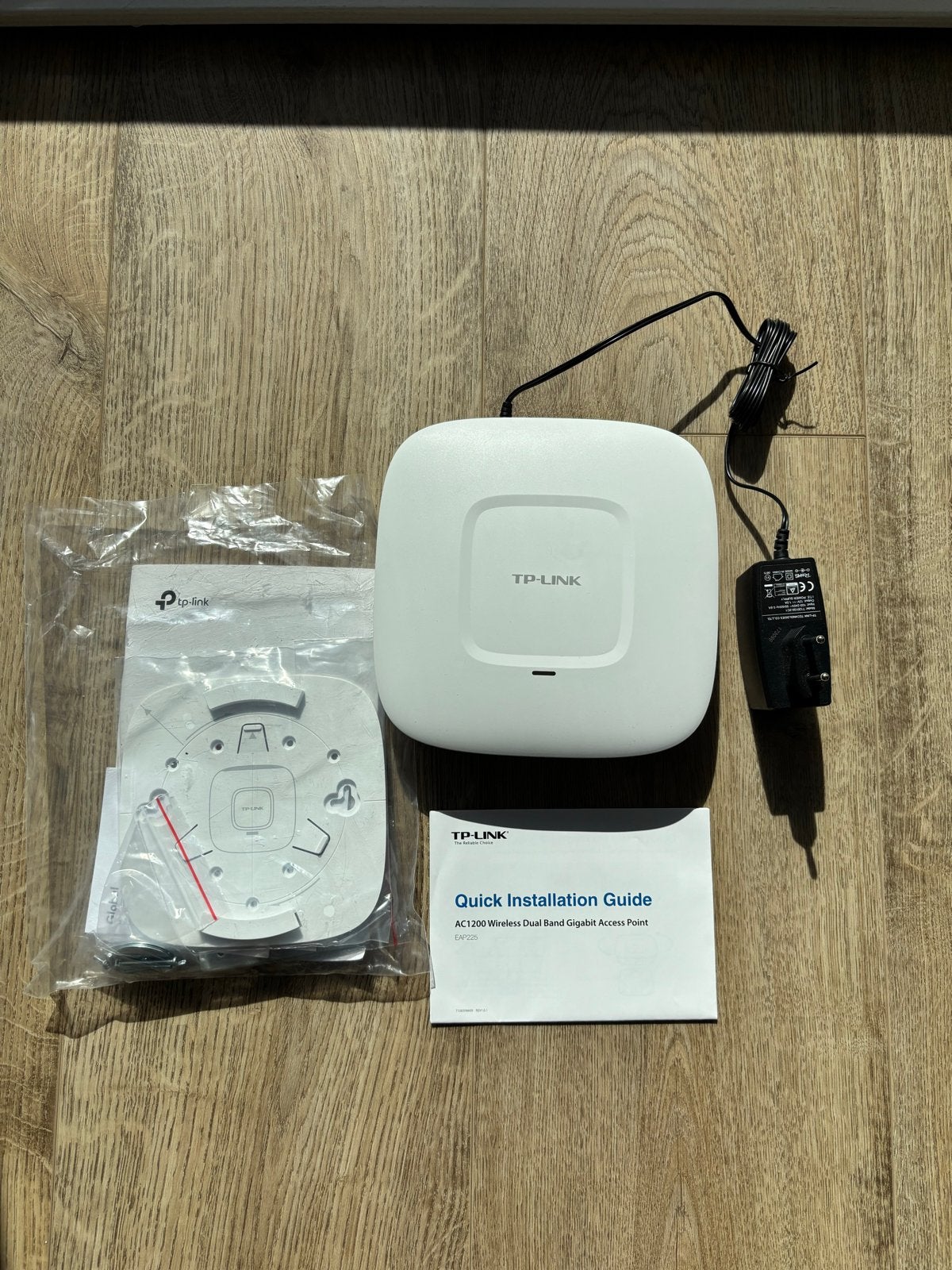 TP-Link EAP225 AC1200 Dual Band Gigabit Access Point, Ophalen of Verzenden, Gebruikt