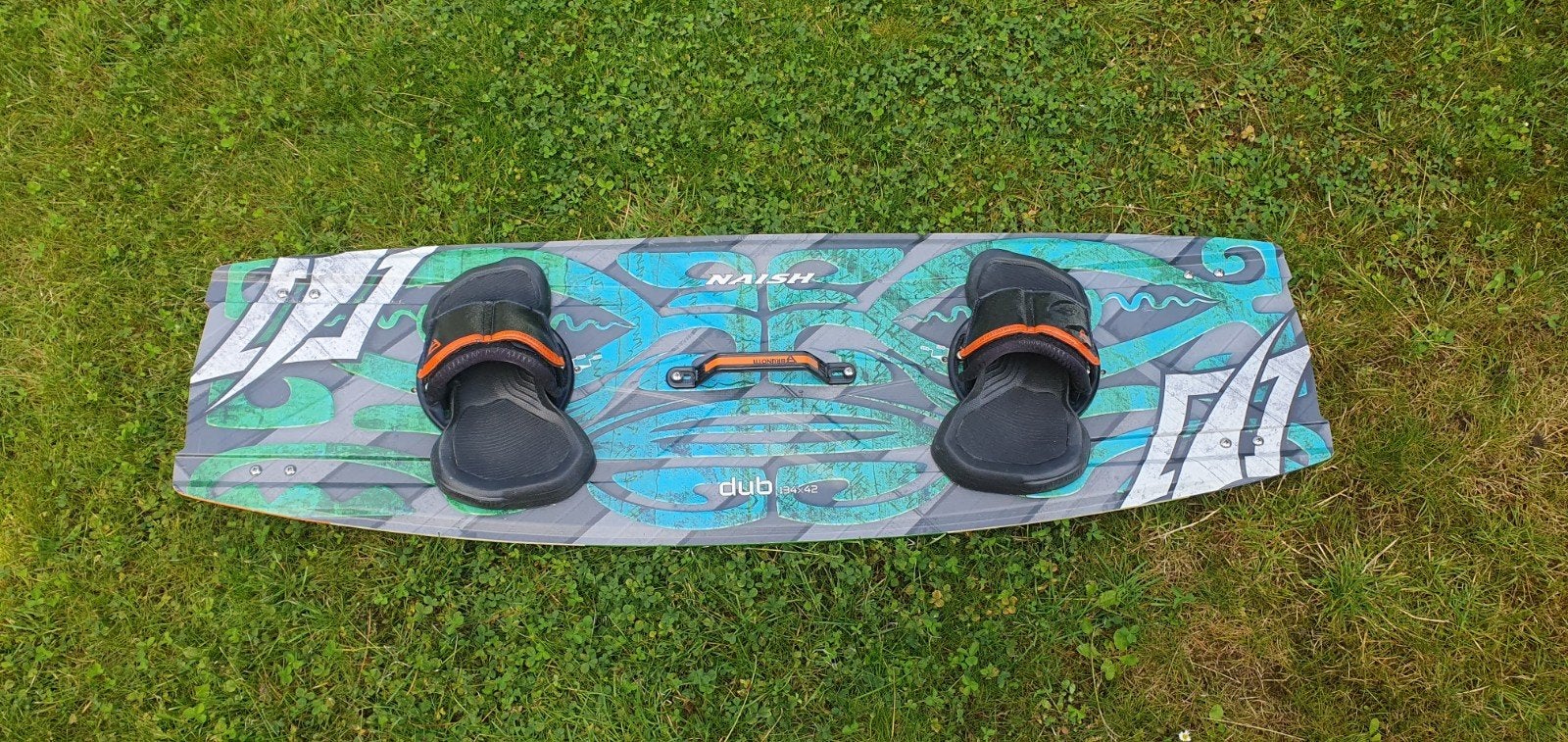 Naish Dub Kitesurf Twintip Board - 134 x 42, Watersport en Boten, Kitesurfen, Twintip, Ophalen, Gebruikt, Overige typen