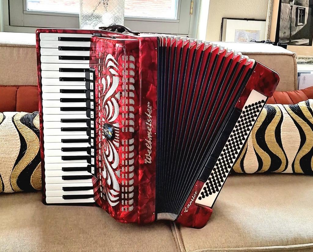 Weltmeister caprice accordeon 120 bas, Muziek en Instrumenten, Accordeons, Met koffer, Zo goed als nieuw, 120-bas, Weltmeister