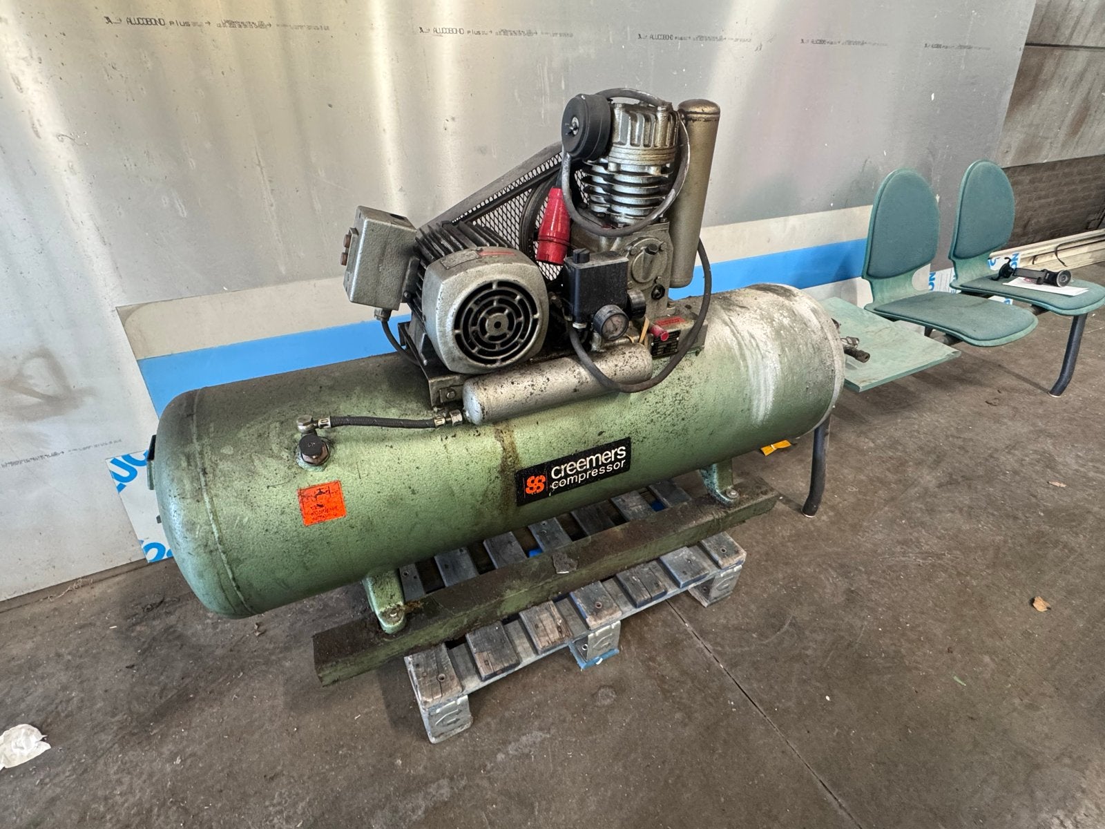 Creemers Compressor CS 350 3pk - 180 Liter - 1977, Gebruikt, Ophalen of Verzenden, 200 tot 400 liter/min, 6 tot 10 bar