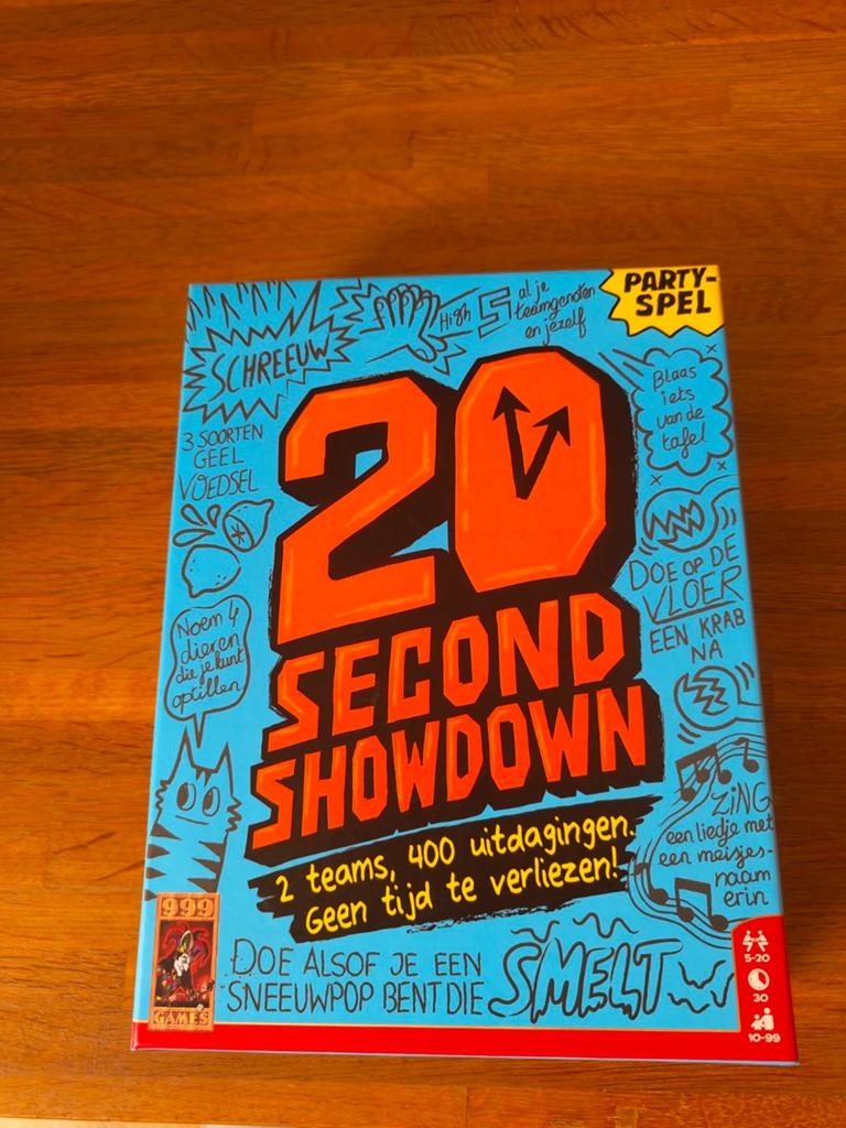 20 Second Showdown Bordspel - Snel en Hilarisch Partyspel, Vijf spelers of meer, Ophalen of Verzenden, Zo goed als nieuw