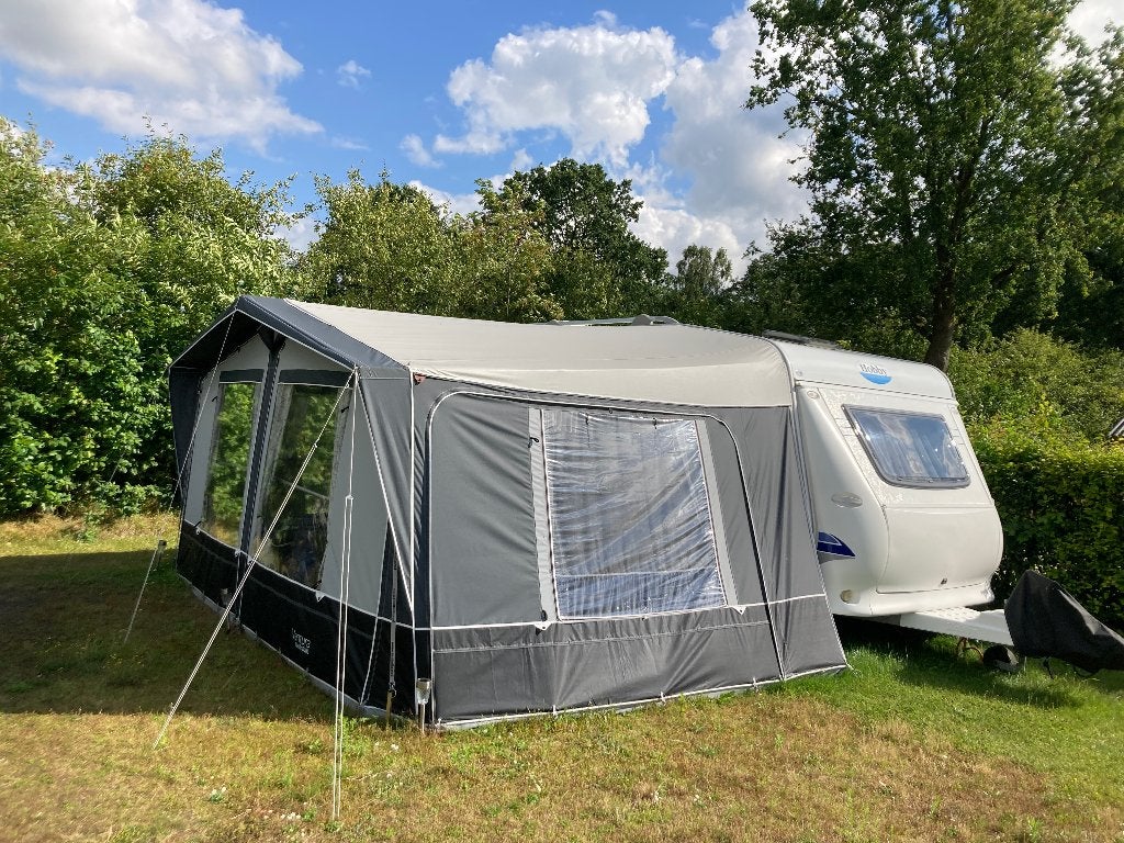 Hobby 400 de luxe easy 400, Hobby, Treinzit, 750 - 1000 kg, Particulier