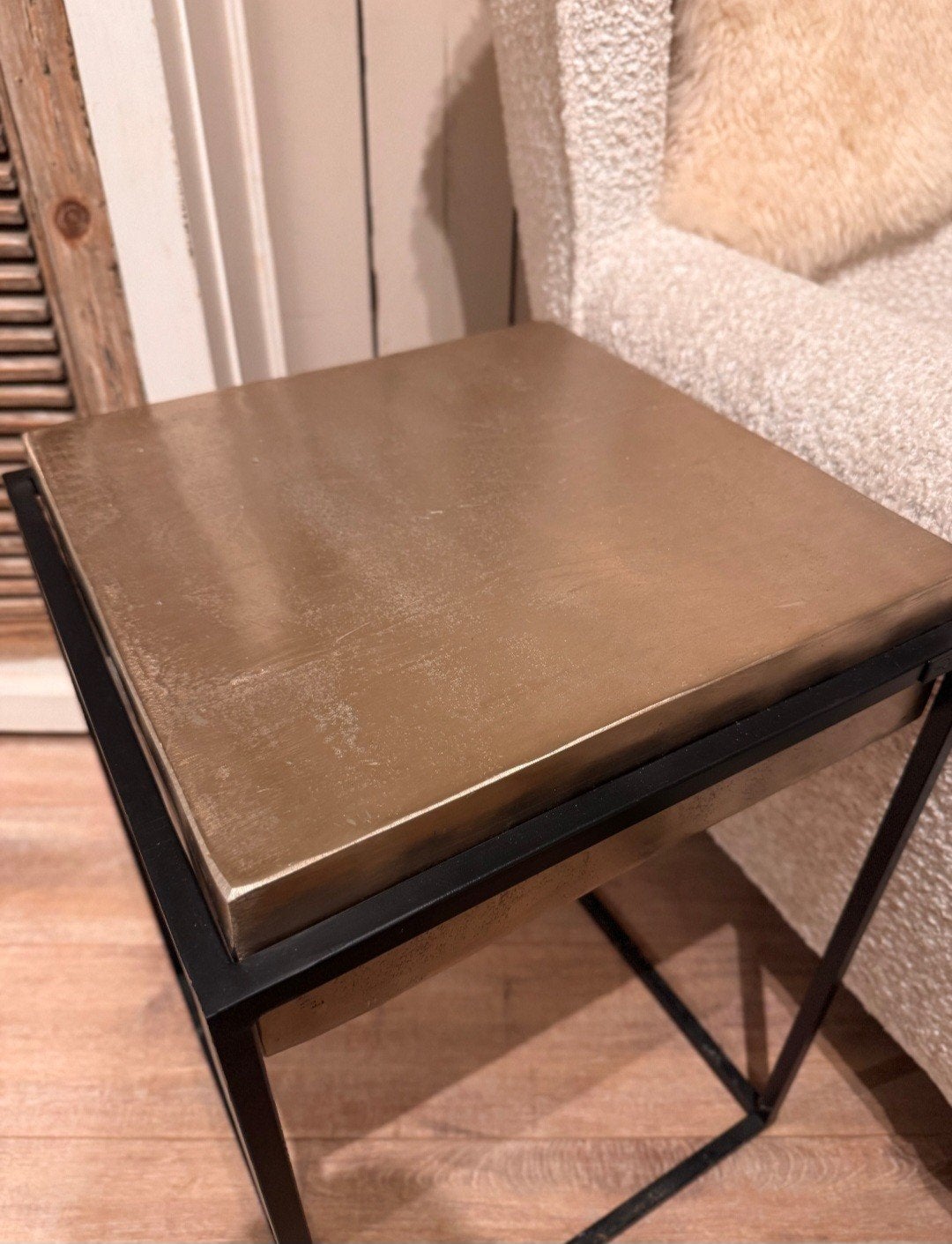 Calloway bijzettafel richmond interiors, Huis en Inrichting, Tafels | Bijzettafels, Ophalen, Rond, Minder dan 55 cm