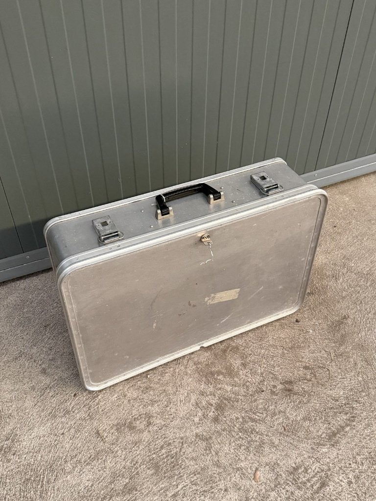 Aluminium koffer met slot en sleutel, Gebruikt, Hard kunststof, Slot, Minder dan 50 cm