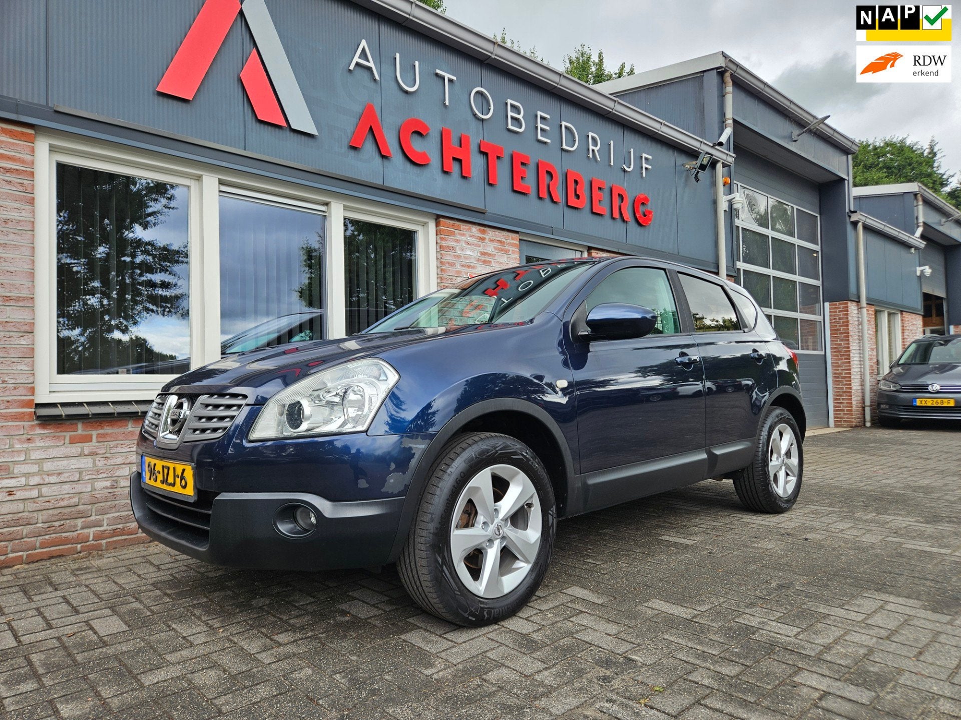 Nissan Qashqai 2.0 Acenta Trekhaak! Airco/Clima! Camera! Cru, Voorwielaandrijving, Gebruikt, 4 cilinders, Blauw