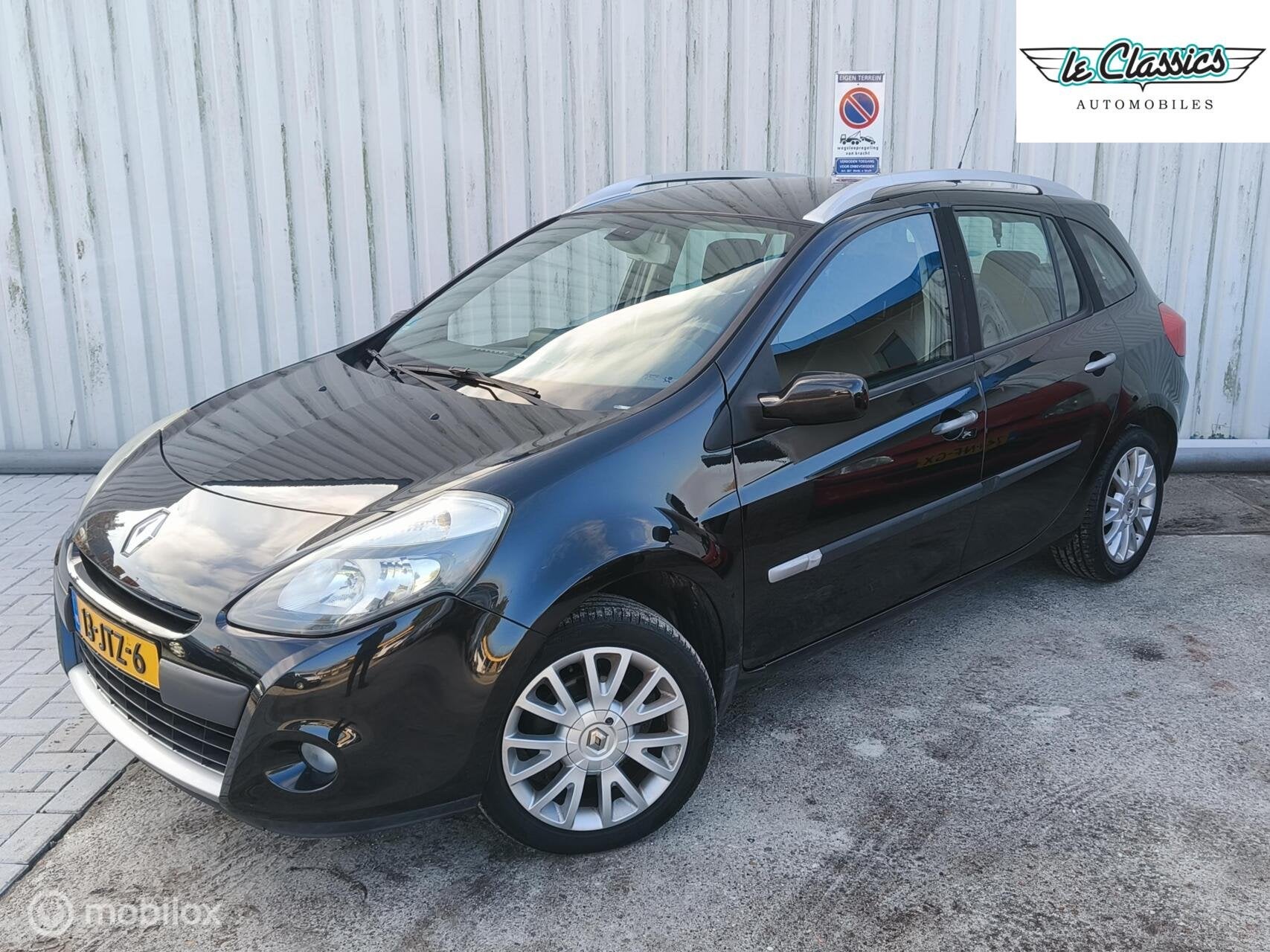 Renault Clio Estate 1.6-16V | clima | navi | luxe, Voorwielaandrijving, 535 kg, 4 cilinders, Zwart