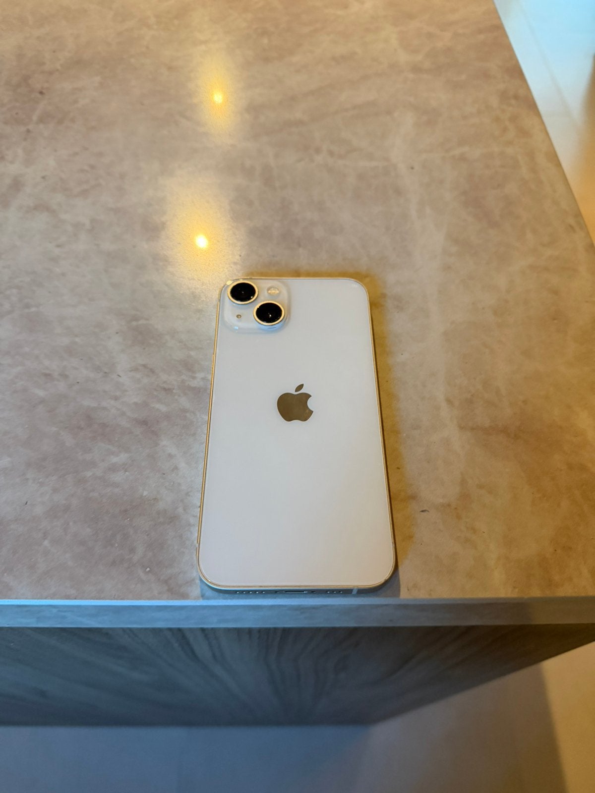 iPhone 13 te koop.