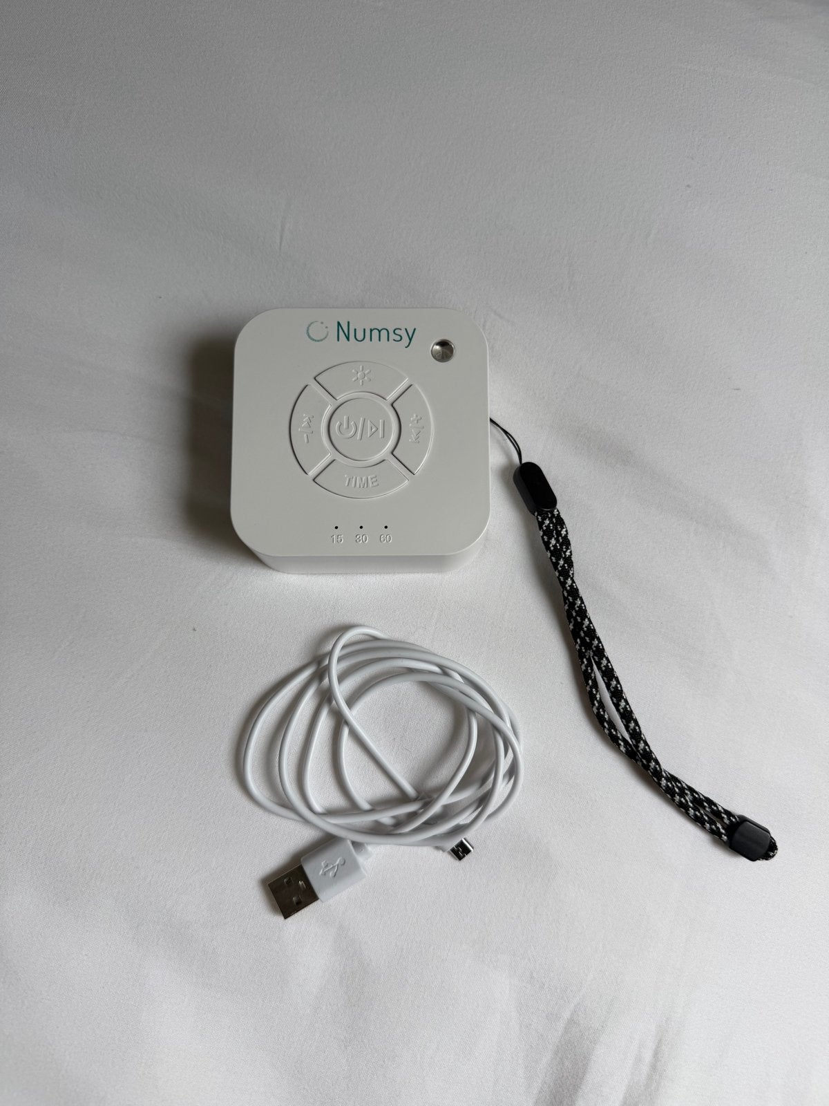 Numsy White Noise Machine - Slaaphulp voor Baby's en Volwass, Ophalen, Zo goed als nieuw