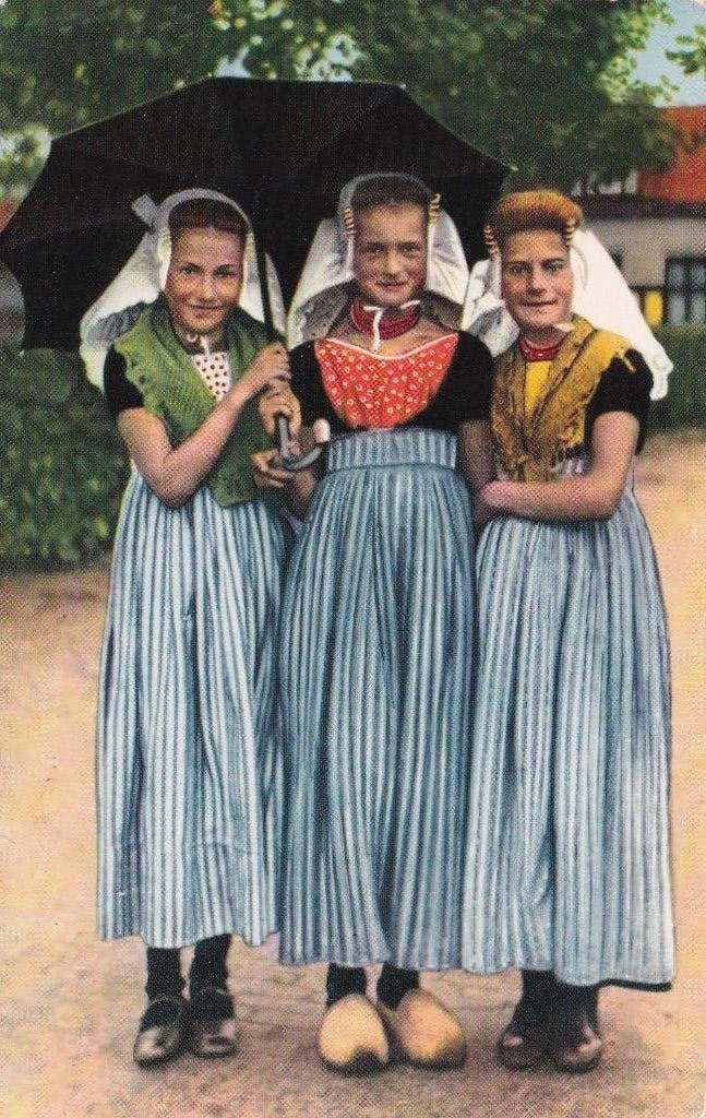 Klederdracht Zeeland 3 boerinnetjes, Verzenden, 1940 tot 1960, Ongelopen, Zeeland