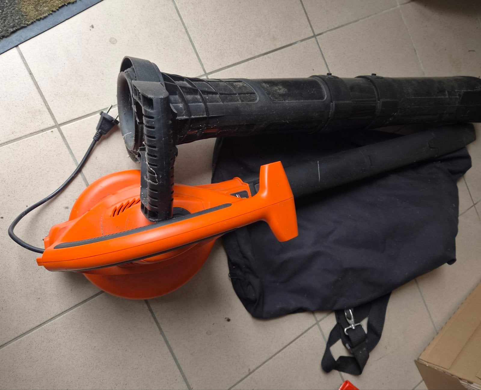 Black+Decker GW3030 Bladblazer/Bladzuiger, Ophalen, Gebruikt, Met opvangzak, BLACK+DECKER
