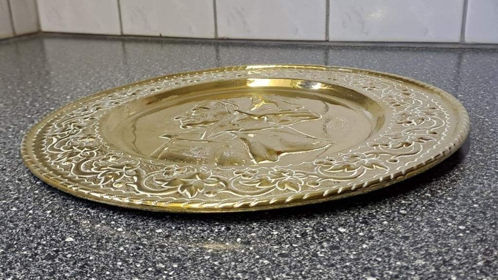Decoratieve wandplaat van messing., Ophalen of Verzenden