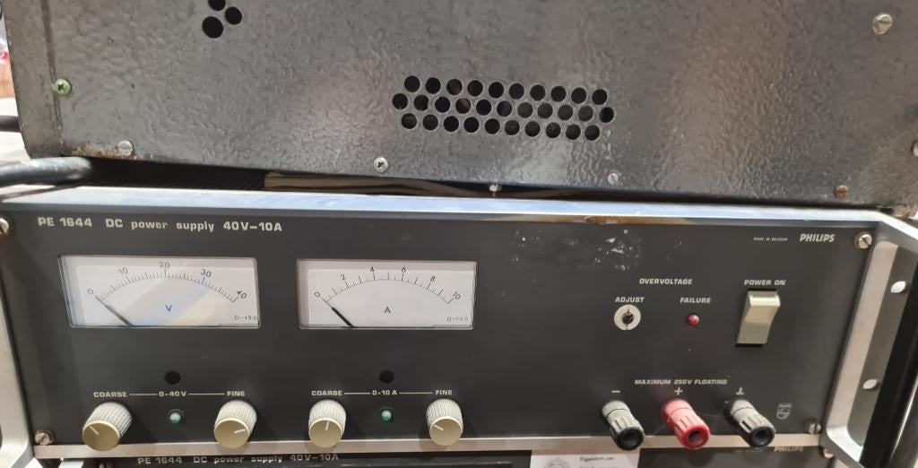 Philips PE 1644 laboratorium voeding 0-40v 0-10A, Ophalen, Gebruikt, Elektriciteit