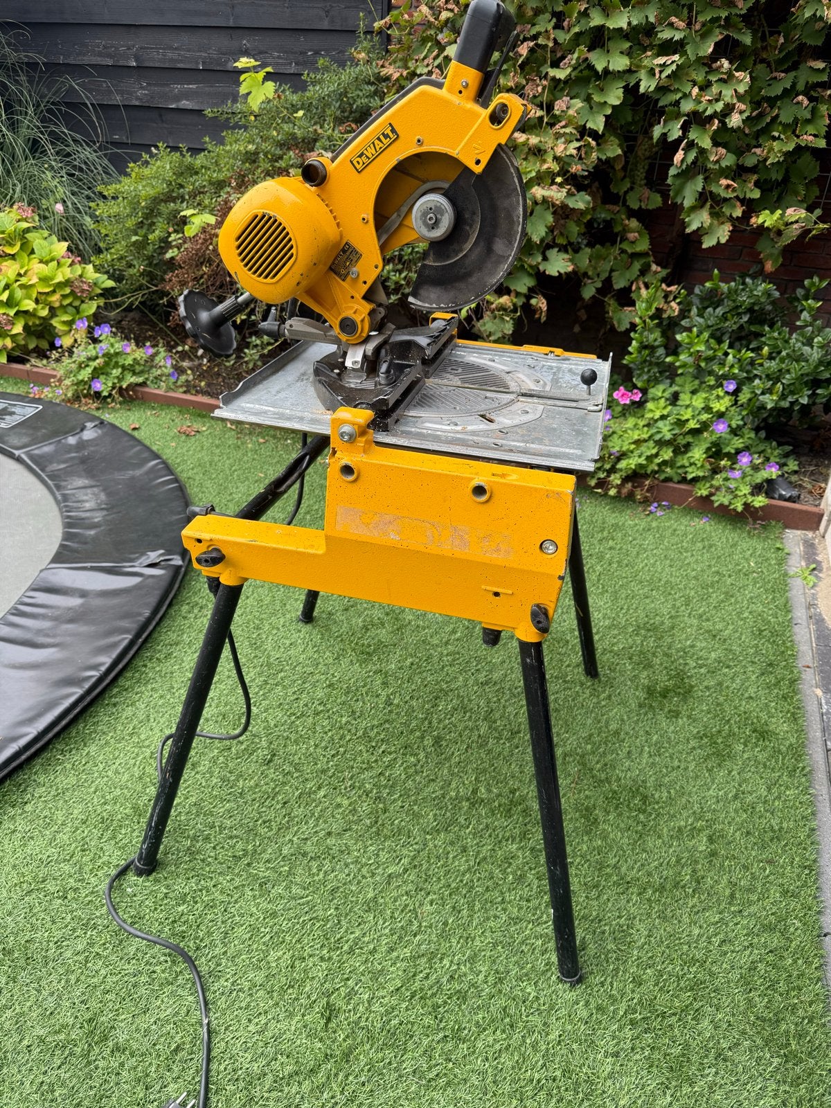 DeWalt DW743 afkort en tafelzaag 2000Watt, Ophalen, Gebruikt, 70 mm of meer, Afkortzaag