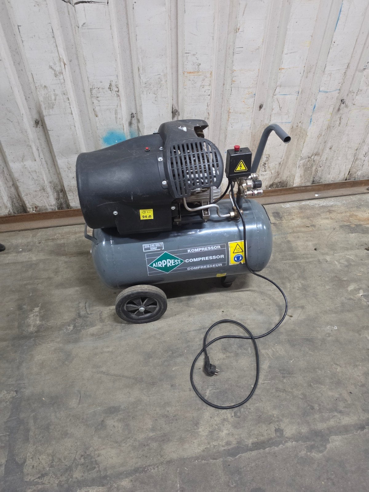 Airpress HL 425-50 Compressor - 8 Bar - 280 L/min - 50L, Ophalen, Gebruikt, ., 6 tot 10 bar