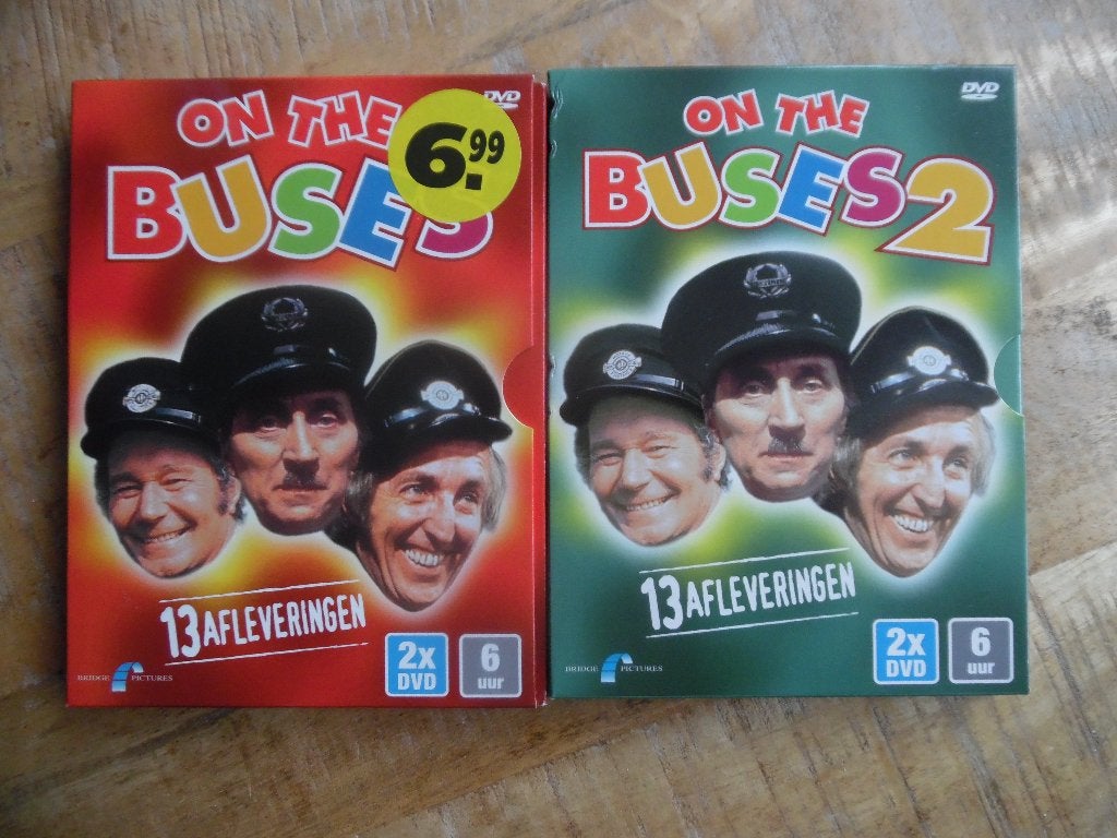 BRITSE HUMOR COMEDY - ON THE BUSES - SEIZOEN 1 & 2, Alle leeftijden, Ophalen of Verzenden, Gebruikt, Overige gebieden