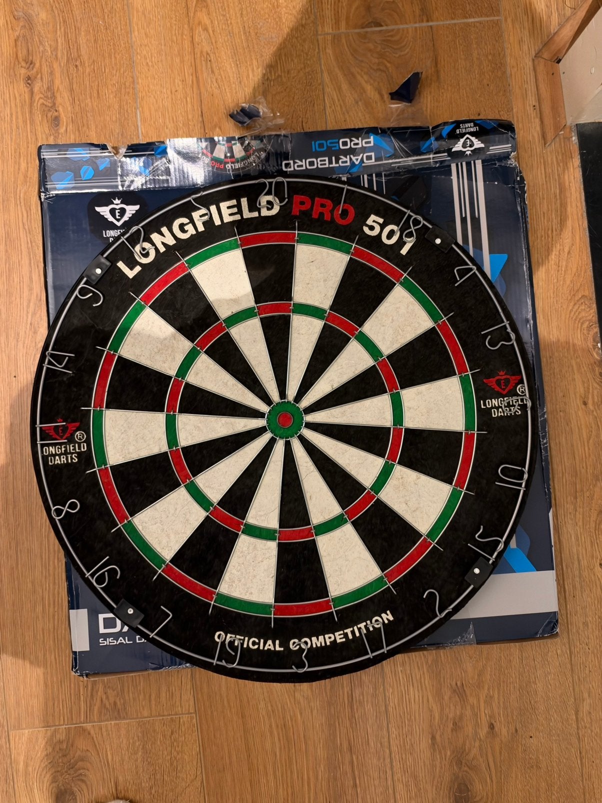 Dartbord + frame, Ophalen, Nieuw, Dartbord