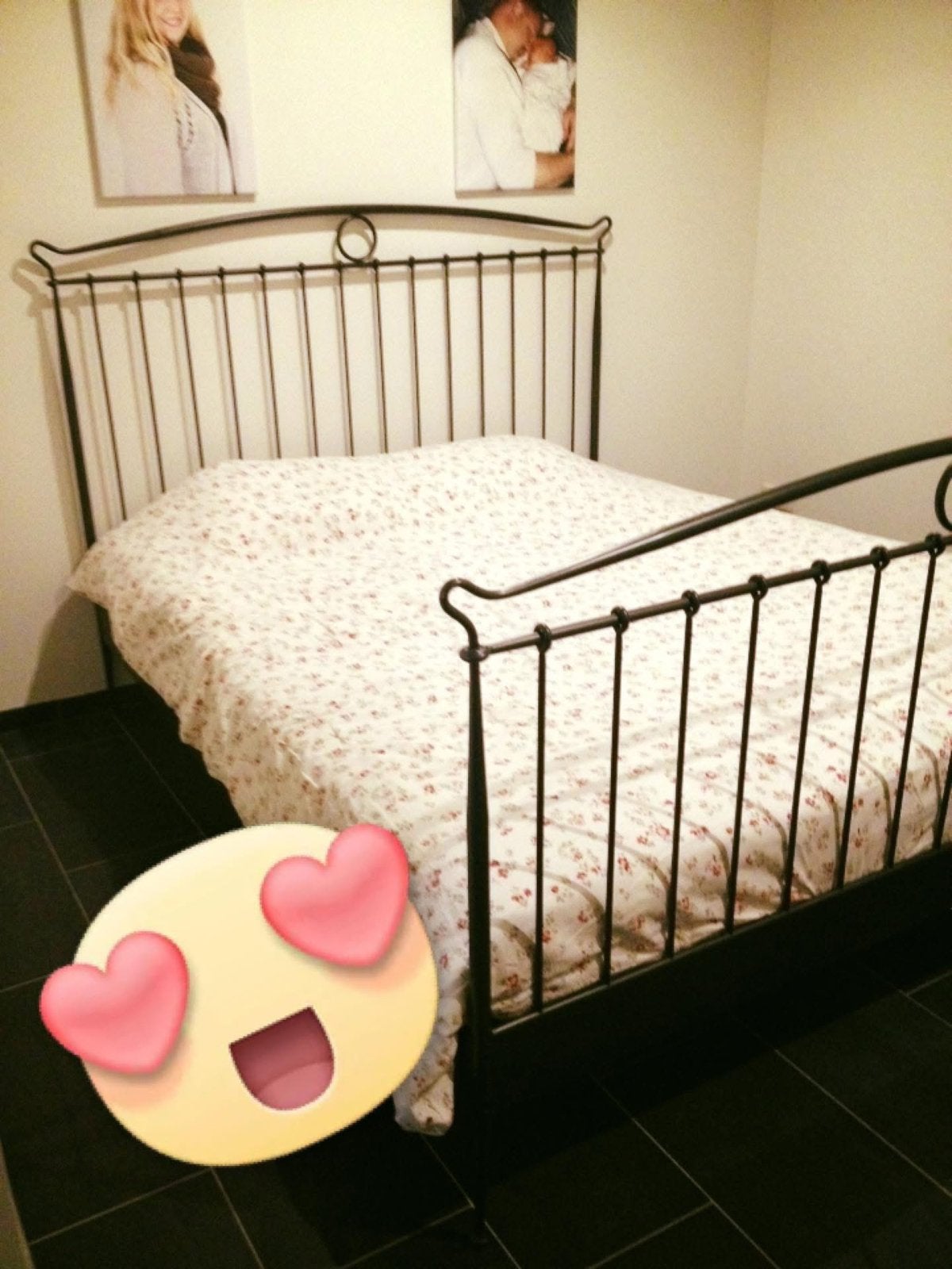 Bed met dun matras zonder beddengoed, Ophalen, 85 tot 100 cm, Zo goed als nieuw, Matras