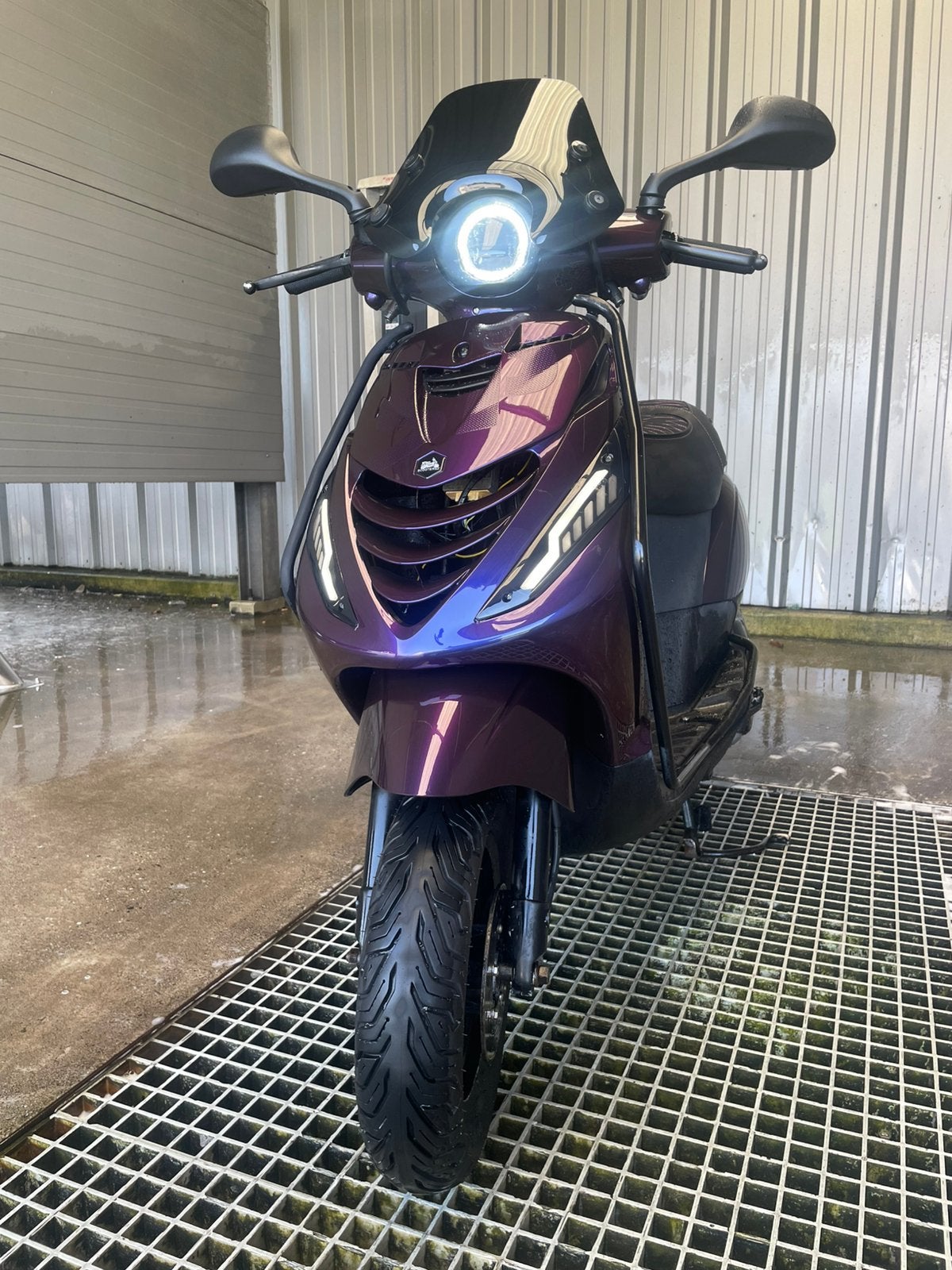 Piaggio zip 80cc, Fietsen en Brommers, Ophalen of Verzenden, Zo goed als nieuw, Overige typen, Piaggio