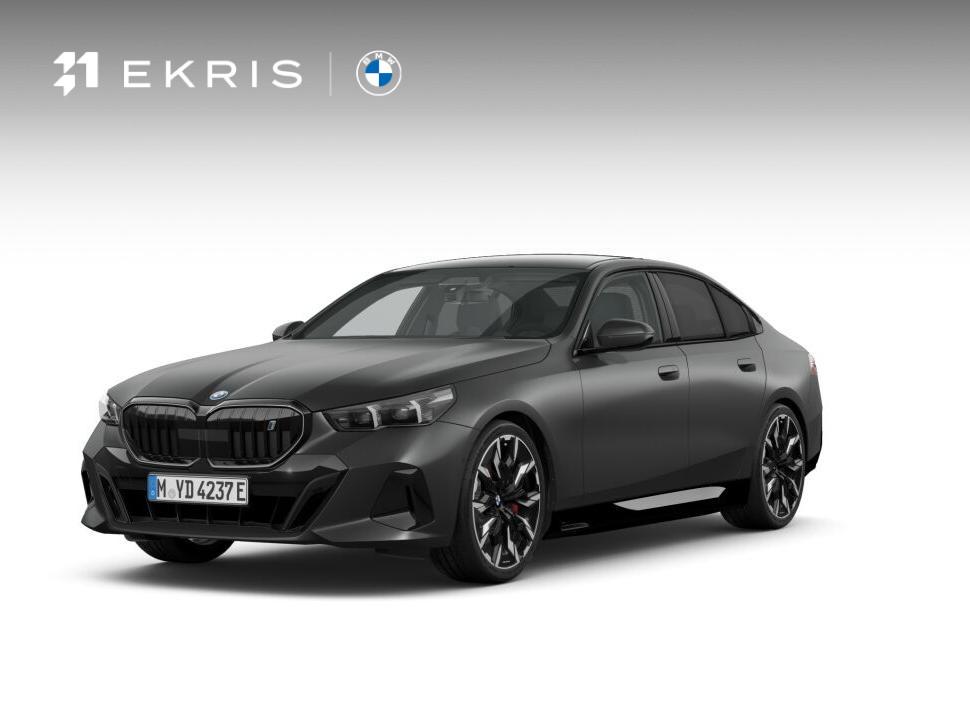 BMW i5 eDrive40 | M Sportpakket Pro | Travel Pack | Trekhaak, Automaat, 2095 kg, Achterwielaandrijving, 510 min