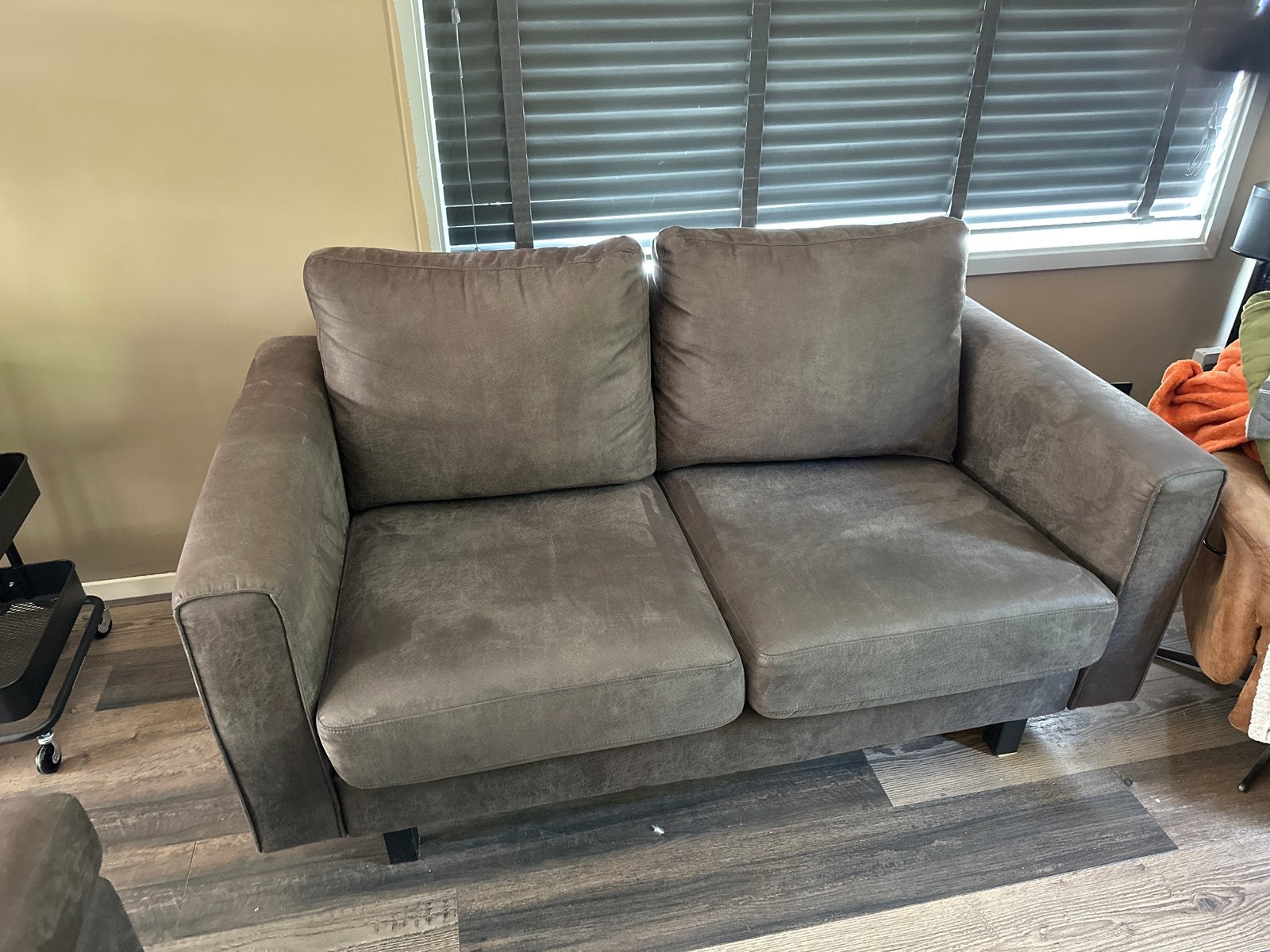 Comfortabele 2-zitsbank met hocker - Grijs/bruin, Ophalen, Gebruikt, 150 tot 200 cm, Tweepersoons