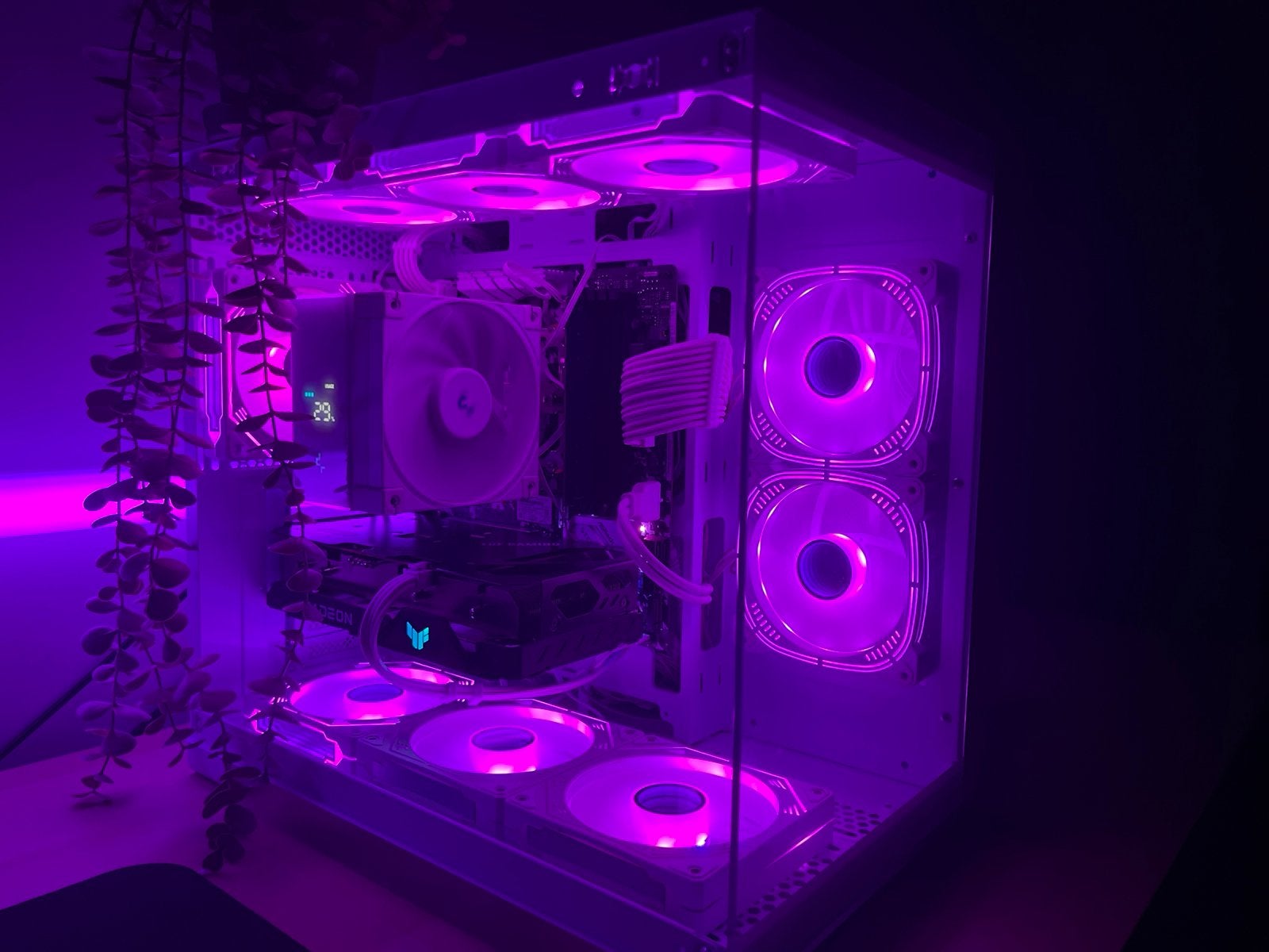 Gaming PC - Ryzen 5 2600 + RX 6500XT, Ophalen of Verzenden, Zo goed als nieuw, Gaming, SSD