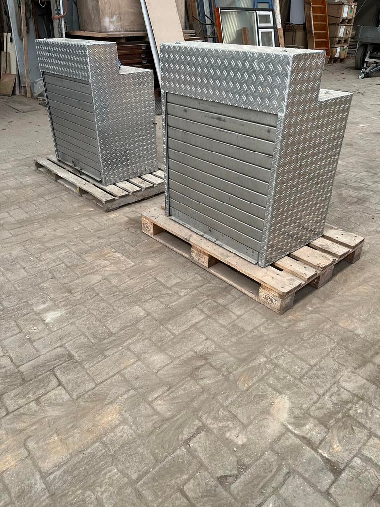 Aluminium traanplaat opbergkisten met rolluiken, Ophalen, Gebruikt