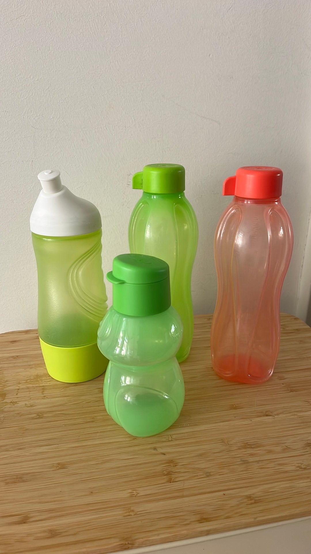 Tupperware drinkfles 4x, Ophalen of Verzenden, Zo goed als nieuw, Overige typen