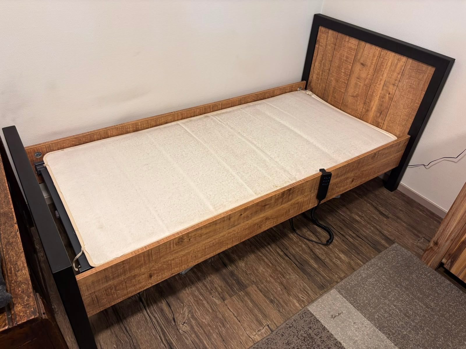 Elektrische Hoog-Laag bedbodem met Maxfurn Fire ledikant, Ophalen, Verstelbaar, 90 cm, Eenpersoons