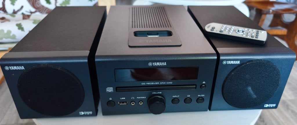 Yamaha MCR-040 (CRX-040) Micro music System, Overige merken, Gebruikt, Cd-speler, Ophalen of Verzenden