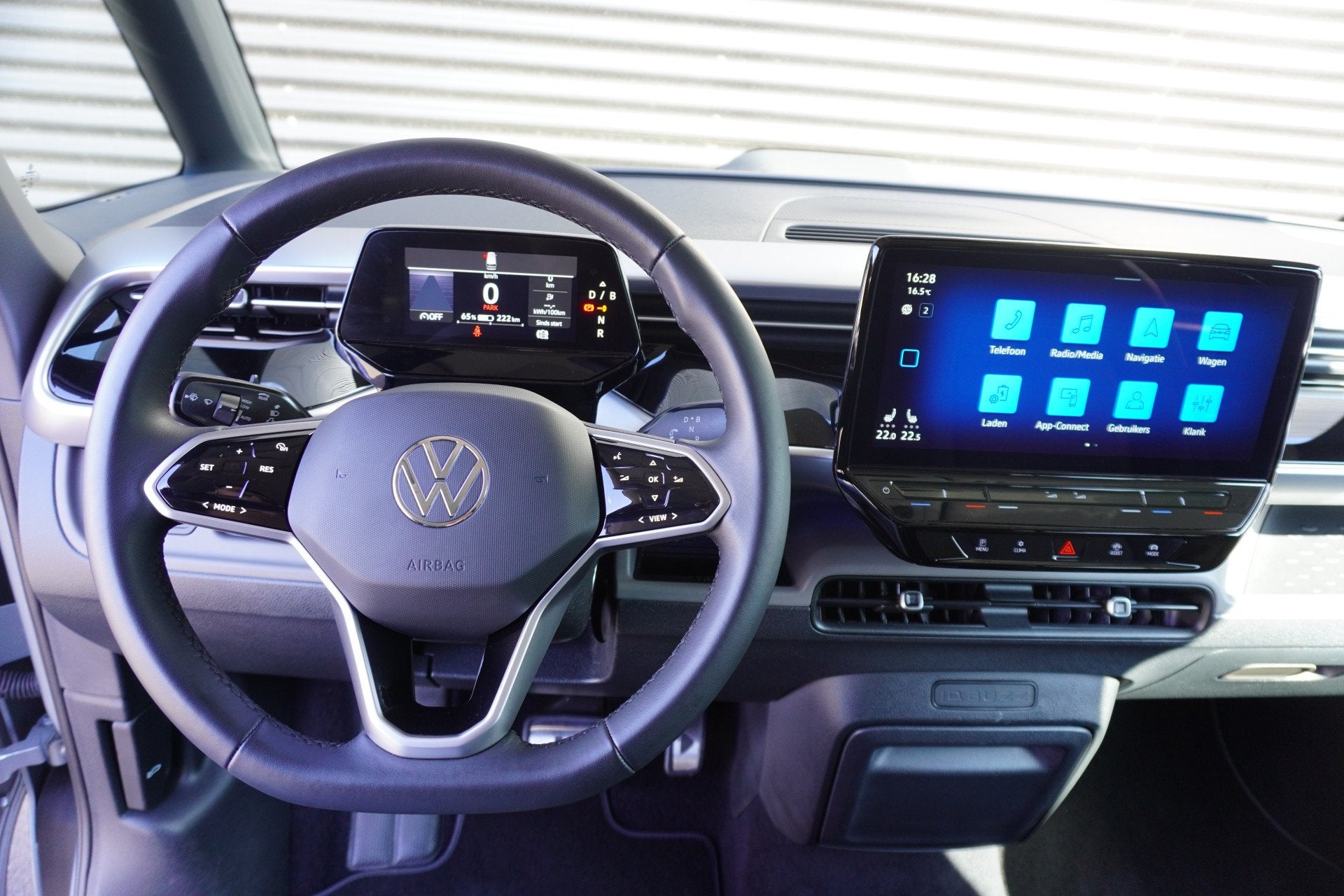 Volkswagen ID. Buzz Icl. BTW Pro 77kWh 5 persoons 2x Schuifd, Automaat, Gebruikt, 495 min, Automatische klimaatregeling