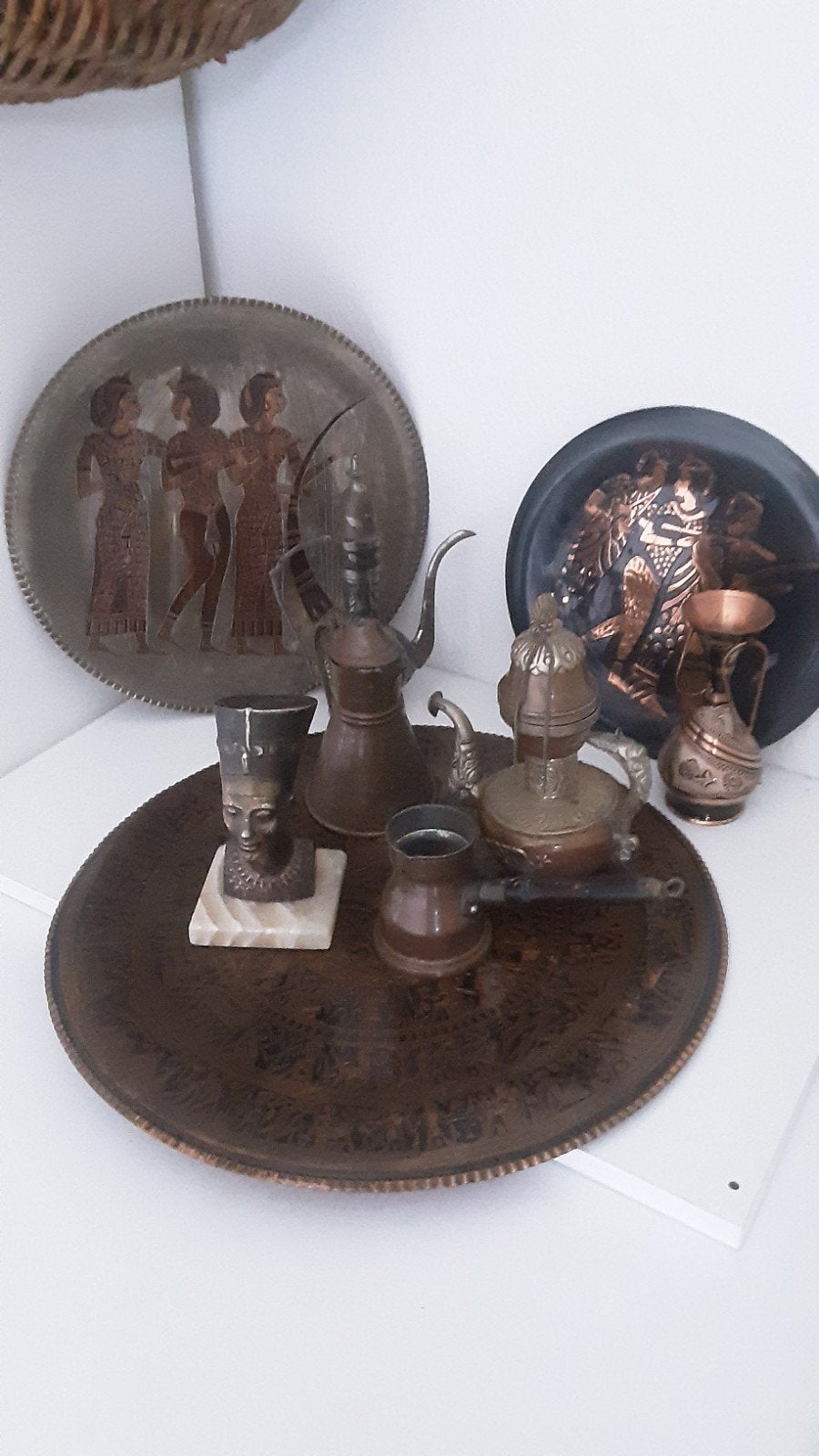 lot oud koperen vaasjes en borden, Ophalen of Verzenden