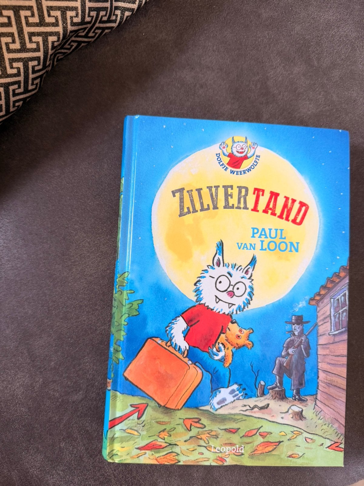 Dolfje weerwolfje deel:3, ZO GOED ALS NIEUW!, Ophalen of Verzenden, Zo goed als nieuw, Fictie algemeen