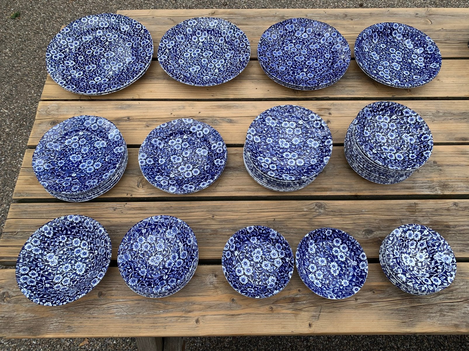 Burleigh Calico servies met botervloot en stolp, Ophalen
