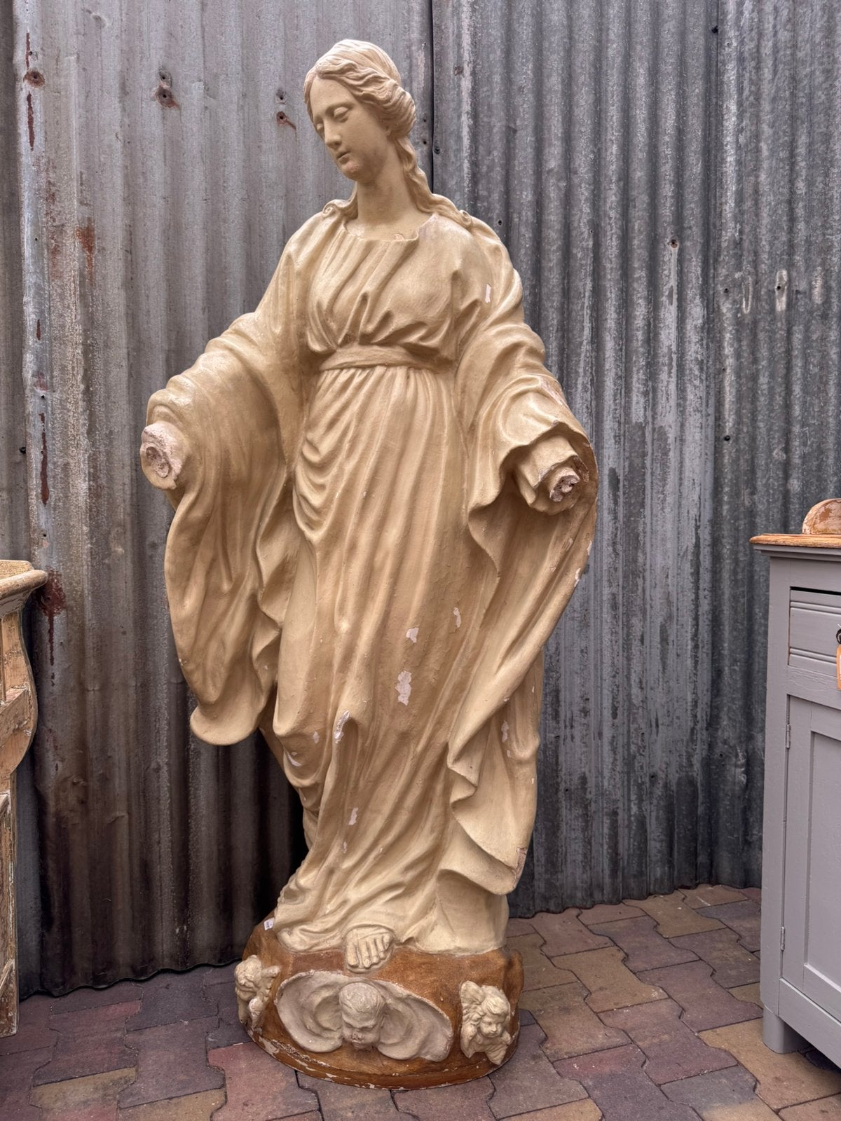 Heiligenbeeld, Heilige Maria, sokkel, sereen, patine 163 h, Ophalen