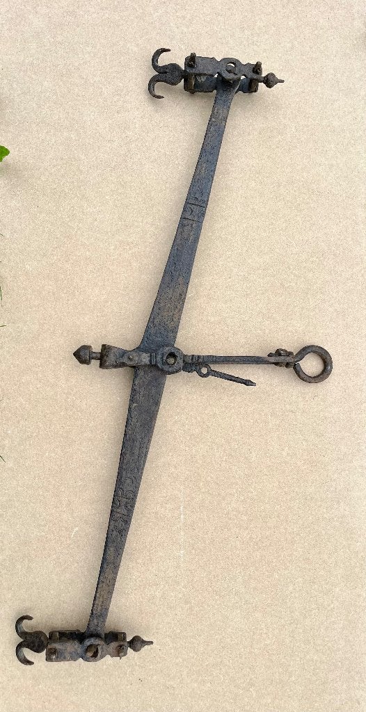 Antieke smeedijzeren weegschaal 86 cm – oude balans / waag, Antiek en Kunst, Ophalen