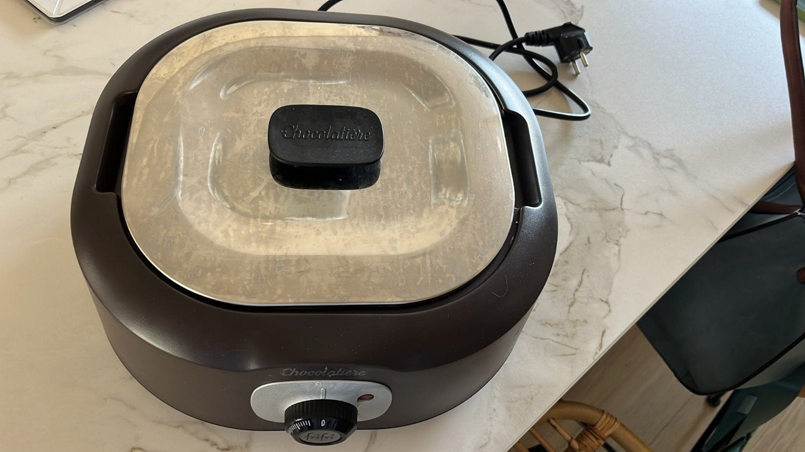 Fri Fri Chocolade tempereer machine 3L met bonbon vormpjes, Ophalen