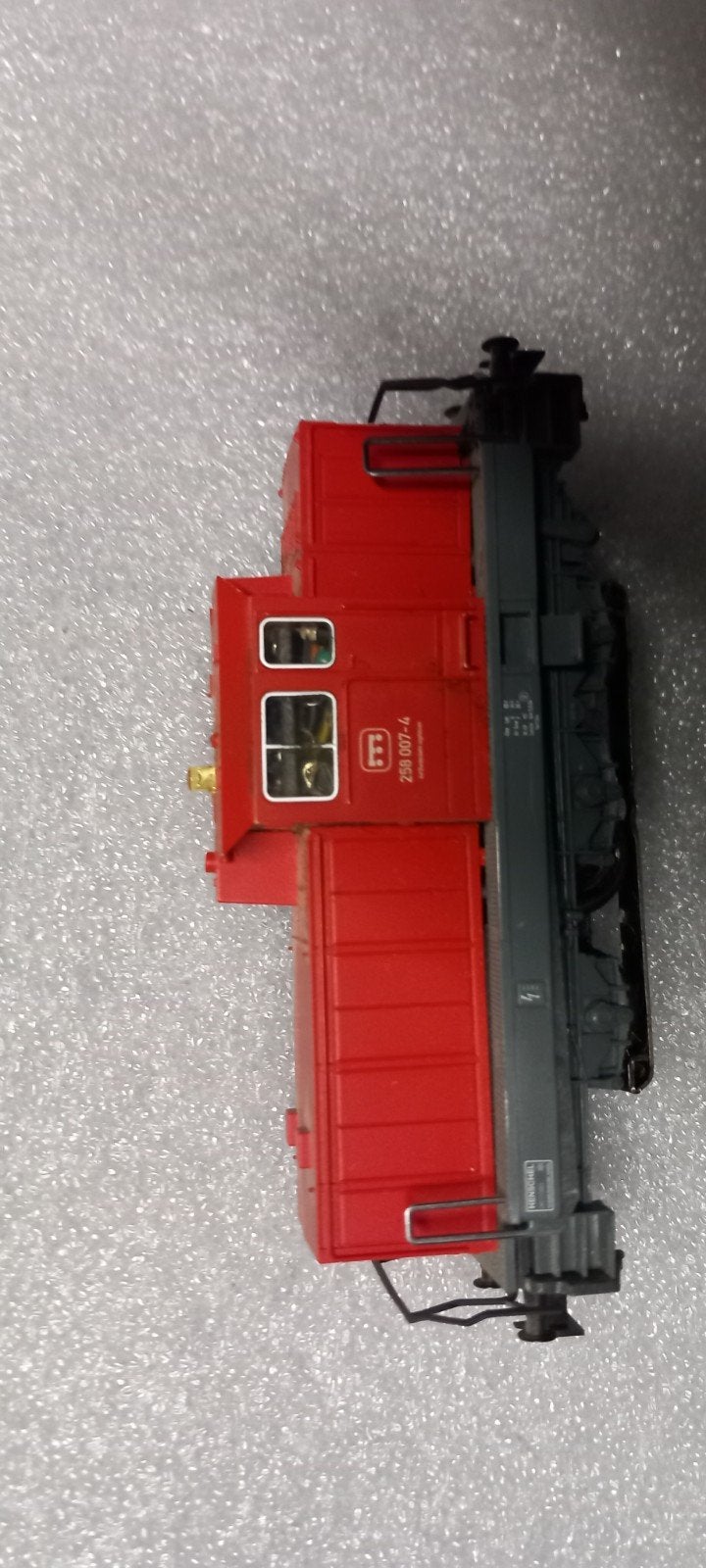 Te koop marklin  henschel  diesel lok  Digitaal, Wisselstroom, Locomotief, Verzenden, Zo goed als nieuw