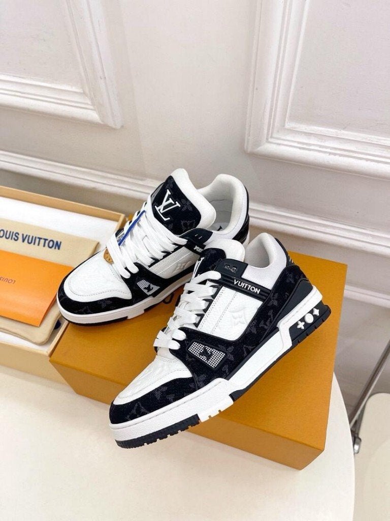 Bestel de beste schoenen hier, Ophalen of Verzenden, Nieuw, Zwart, Sneakers of Gympen