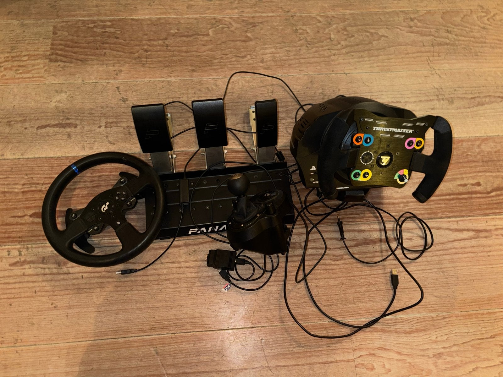 Thrustmaster T300 RS GT met Fanatec pedalen en Logitech shif, Racestuur, Force feedback, Ophalen of Verzenden, Zo goed als nieuw