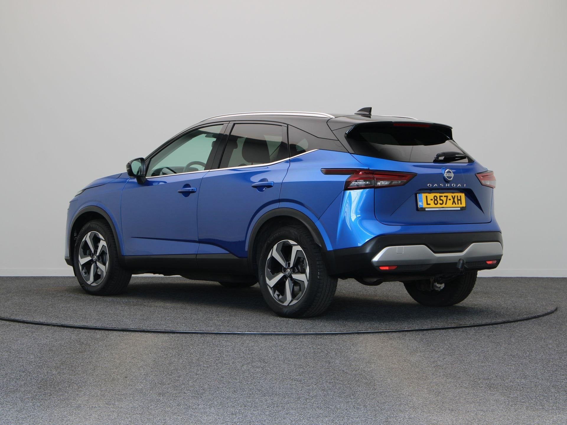 Nissan Qashqai 158pk MHEV Xtronic Premiere Edition | Trekhaa, Auto's, Stof, Euro 6, Blauw, Origineel Nederlands