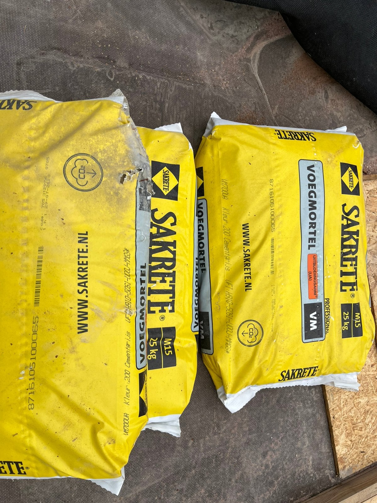 3 zakken voegmortel cementgrijs, Ophalen of Verzenden, Zo goed als nieuw, Overige typen