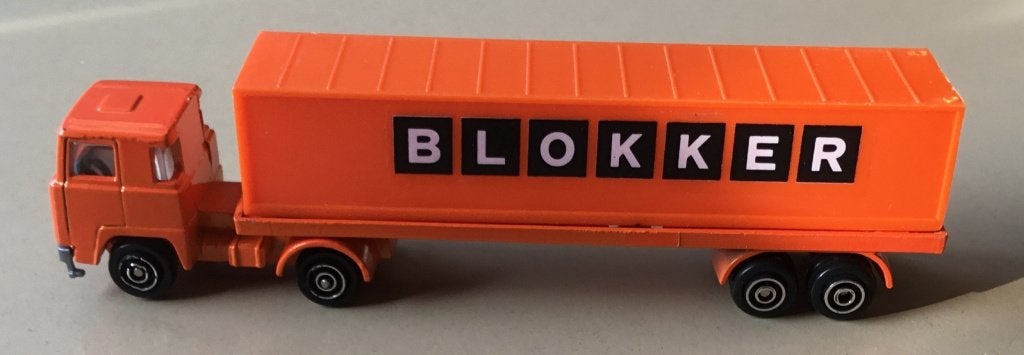 Playart 1:90 GESLOTEN OPLEGGER " BLOKKER ", Overige merken, Gebruikt, 1:50 of kleiner, Overige typen